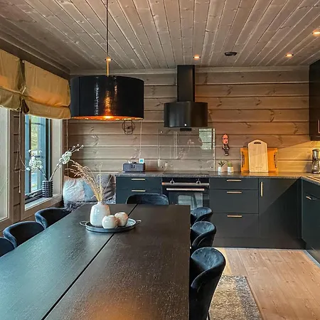 4 Bedroom Amazing In Feriehus *