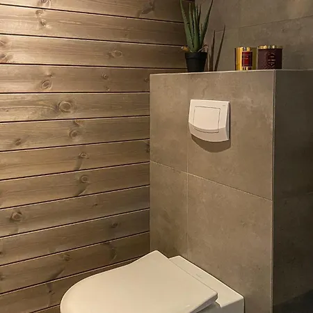 Дом отдыха 4 Bedroom Amazing In *