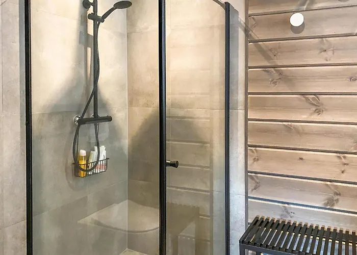 4 Bedroom Amazing In Feriehus *