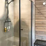 4 Bedroom Amazing In Σπίτι διακοπών *