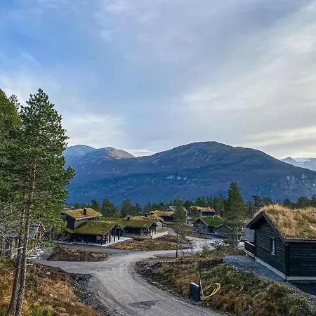 4 Bedroom Amazing In Σπίτι διακοπών Stryn